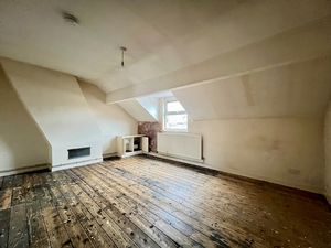 Photo 9- click for photo gallery